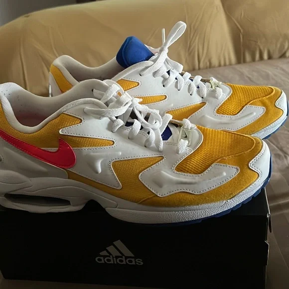 HOT Nike Footwear Air Max Light Yellow Nike Shoes Air Max Light